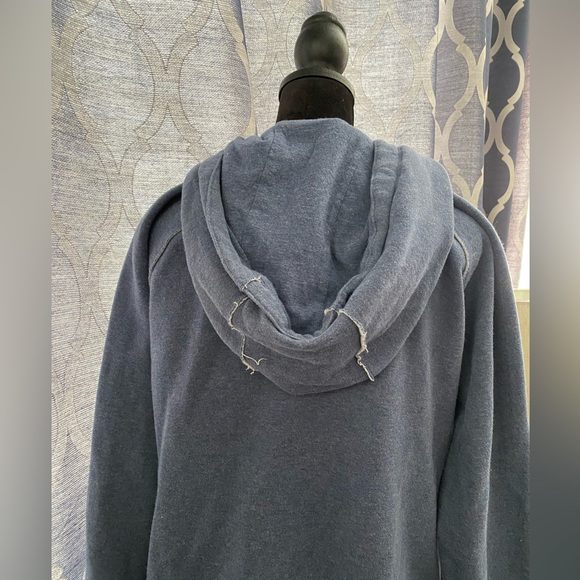 Calvin Klein hooded, front zip and warm. - Picture 5 of 5